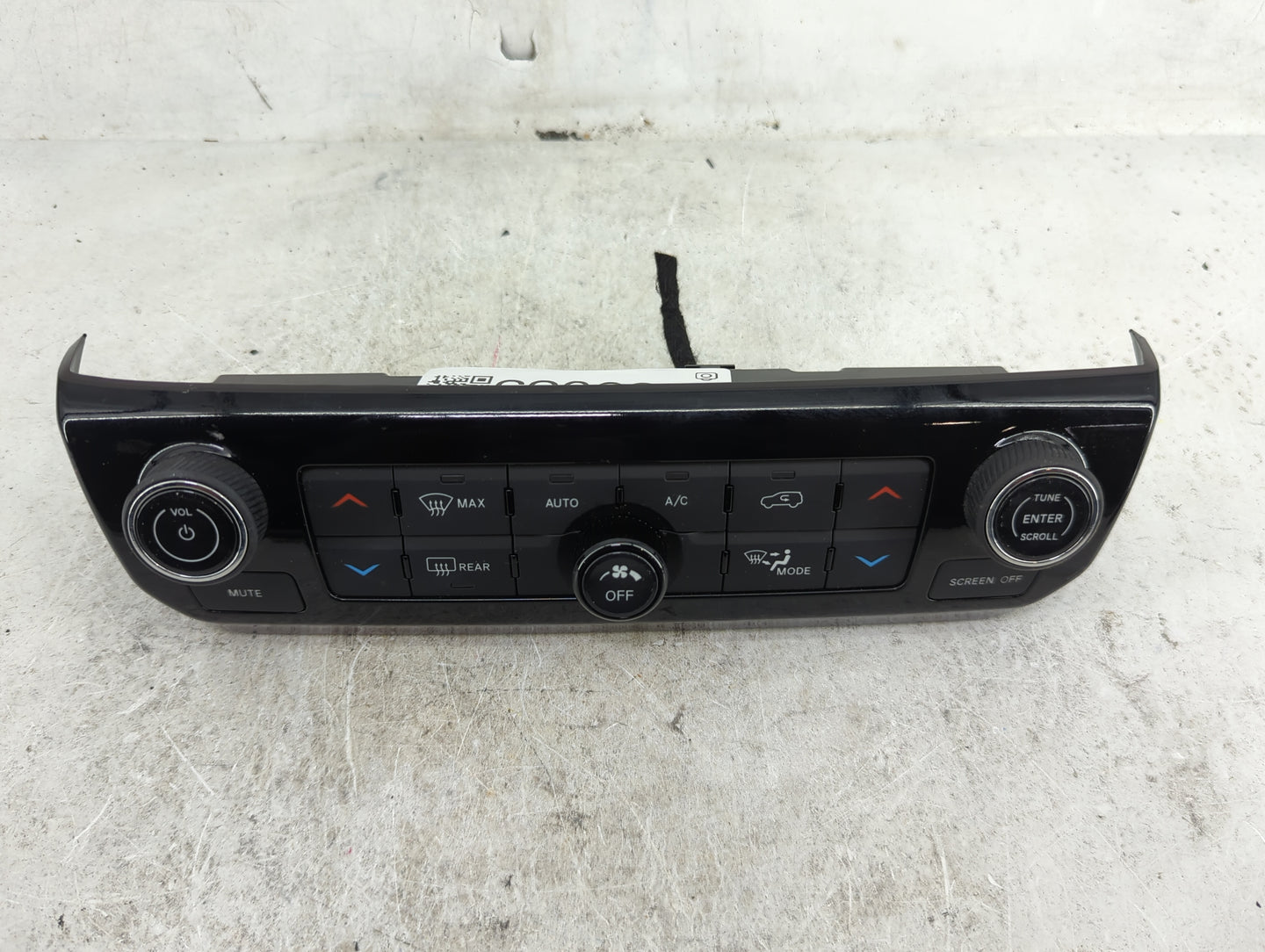 2023 Jeep Compass Climate Control Module Temperature AC/Heater Replacement P/N:68518284AC 17037023-05 Fits OEM Used Auto Par