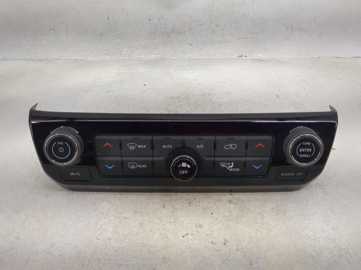 2023 Jeep Compass Climate Control Module Temperature AC/Heater Replacement P/N:68518284AC 17037023-05 Fits OEM Used Auto Par