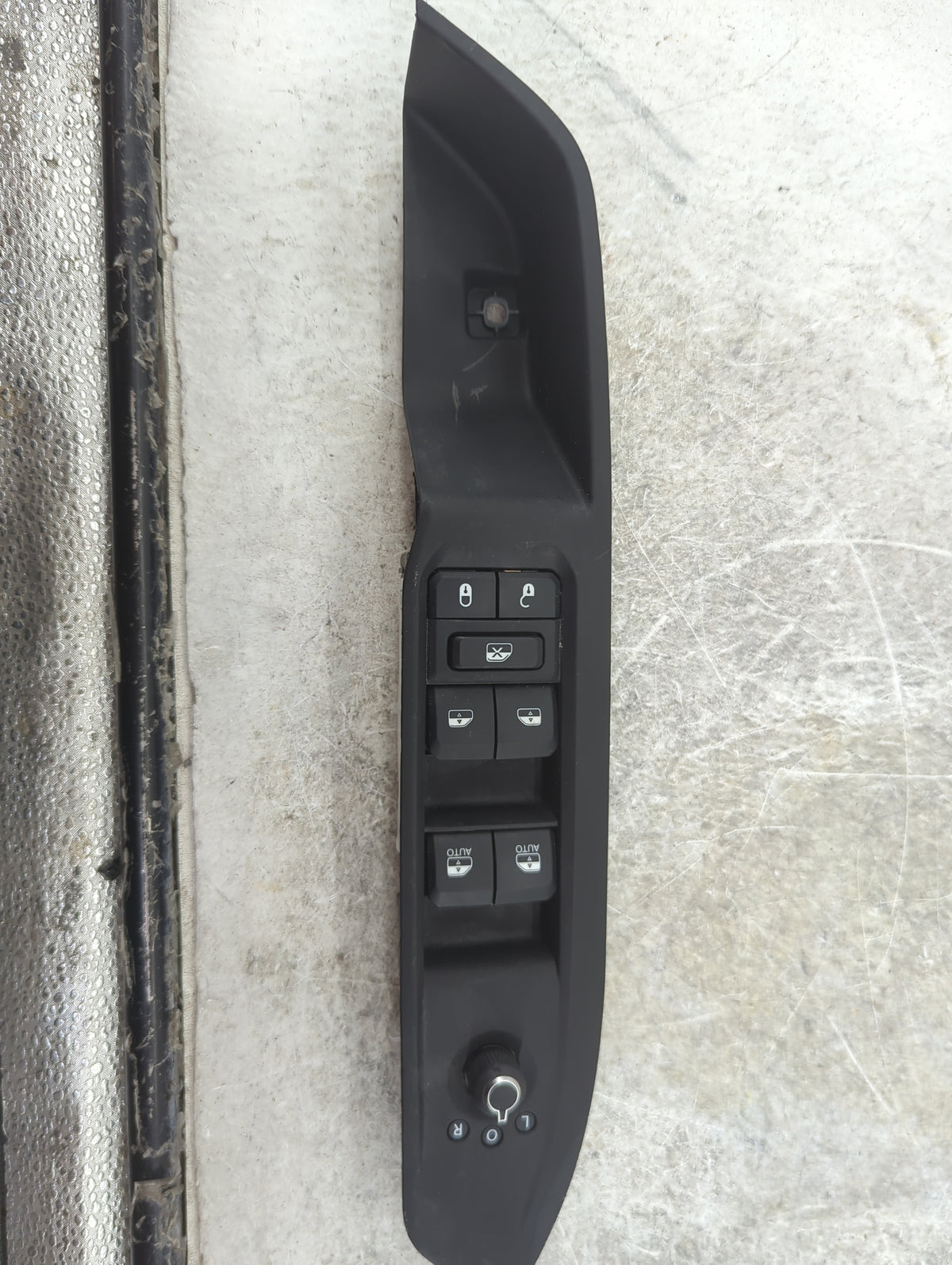 2023 Jeep Compass Master Power Window Switch Replacement Driver Side Left P/N:6XP83TRMAB 12624 Fits OEM Used Auto Parts - Oe