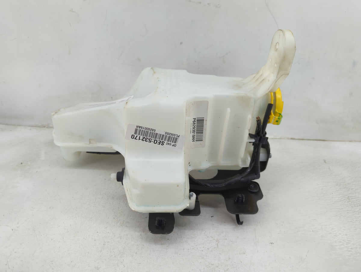 2021-2022 Jeep Gladiator Windshield Washer Fluid Reservoir Bottle - Oemusedautoparts1.com