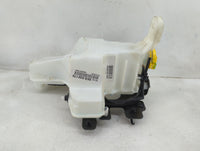 2021-2022 Jeep Gladiator Windshield Washer Fluid Reservoir Bottle - Oemusedautoparts1.com