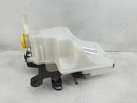 2021-2022 Jeep Gladiator Windshield Washer Fluid Reservoir Bottle - Oemusedautoparts1.com
