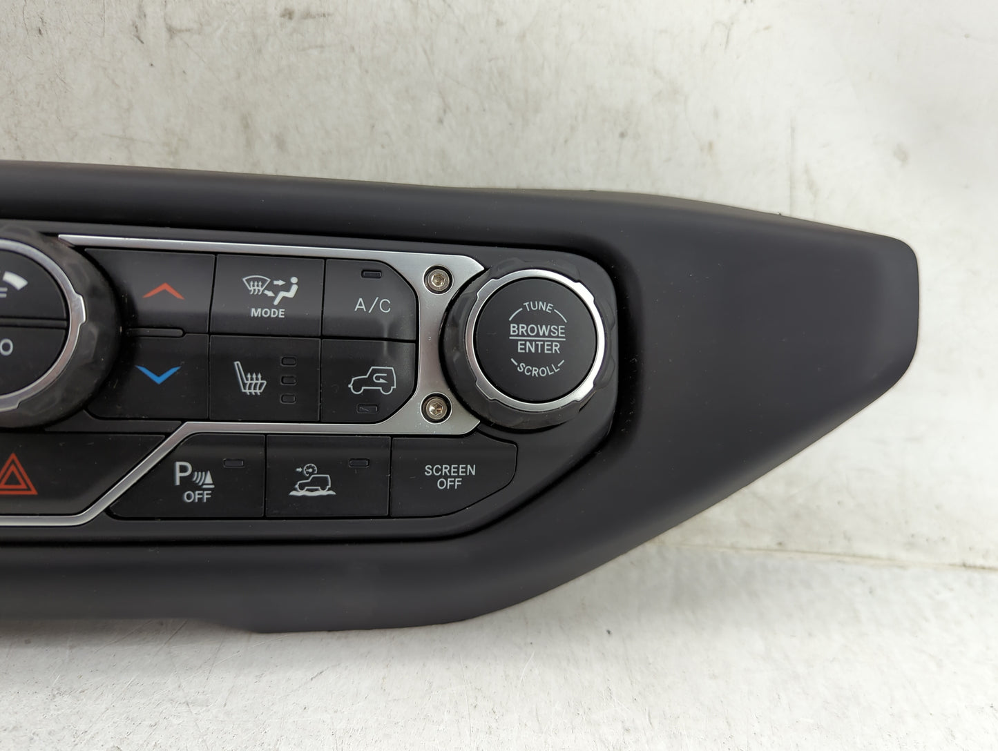 2021-2022 Jeep Gladiator Climate Control Module Temperature AC/Heater Replacement P/N:P7BU53DX9AB Fits Fits 2021 2022 OEM Us
