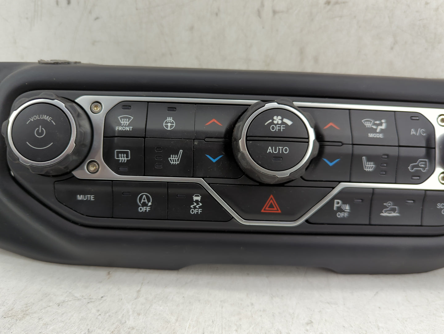 2021-2022 Jeep Gladiator Climate Control Module Temperature AC/Heater Replacement P/N:P7BU53DX9AB Fits Fits 2021 2022 OEM Us