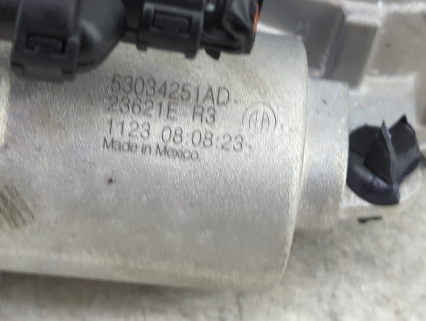 2013-2022 Jeep Grand Cherokee Throttle Body P/N:53034251AD Fits Fits 2012 2013 2014 2015 2016 2017 2018 2019 2020 2021 2022 