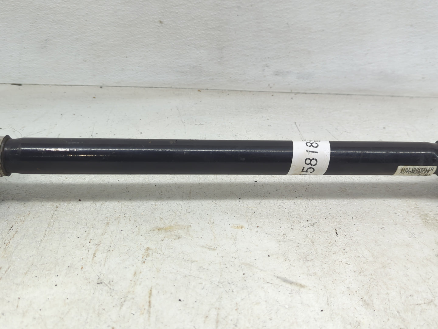 2021-2022 Jeep Grand Cherokee Axle Shaft Rear Driver Cv C/v - Oemusedautoparts1.com