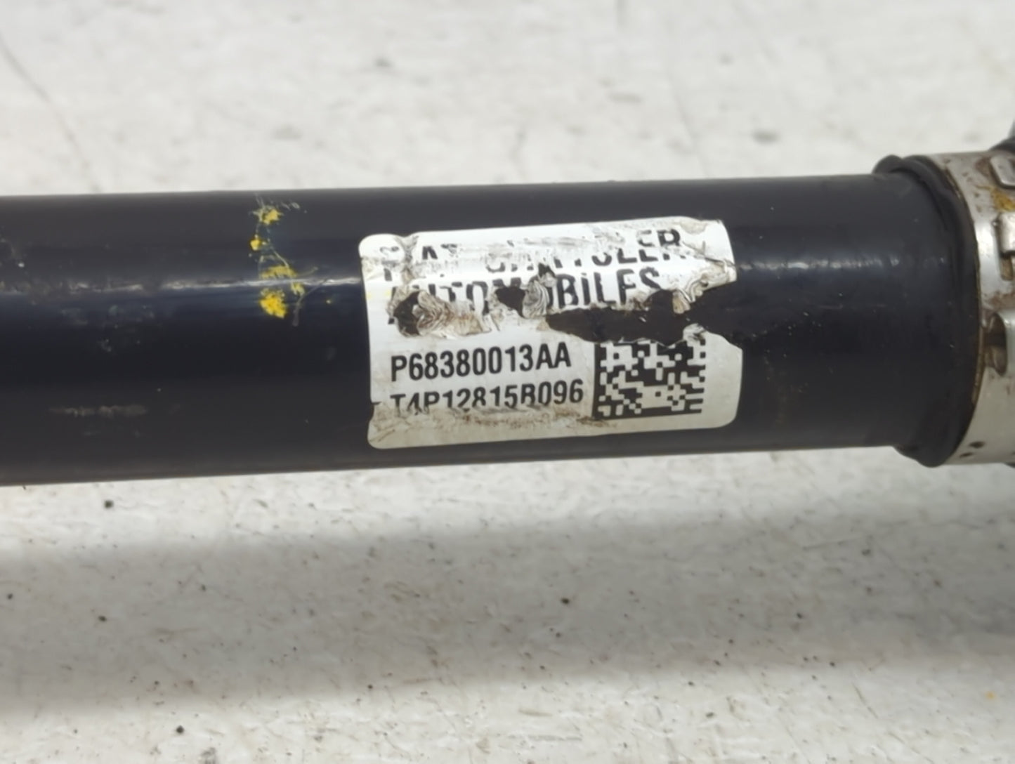 2021-2022 Jeep Grand Cherokee Axle Shaft Rear Driver Cv C/v - Oemusedautoparts1.com