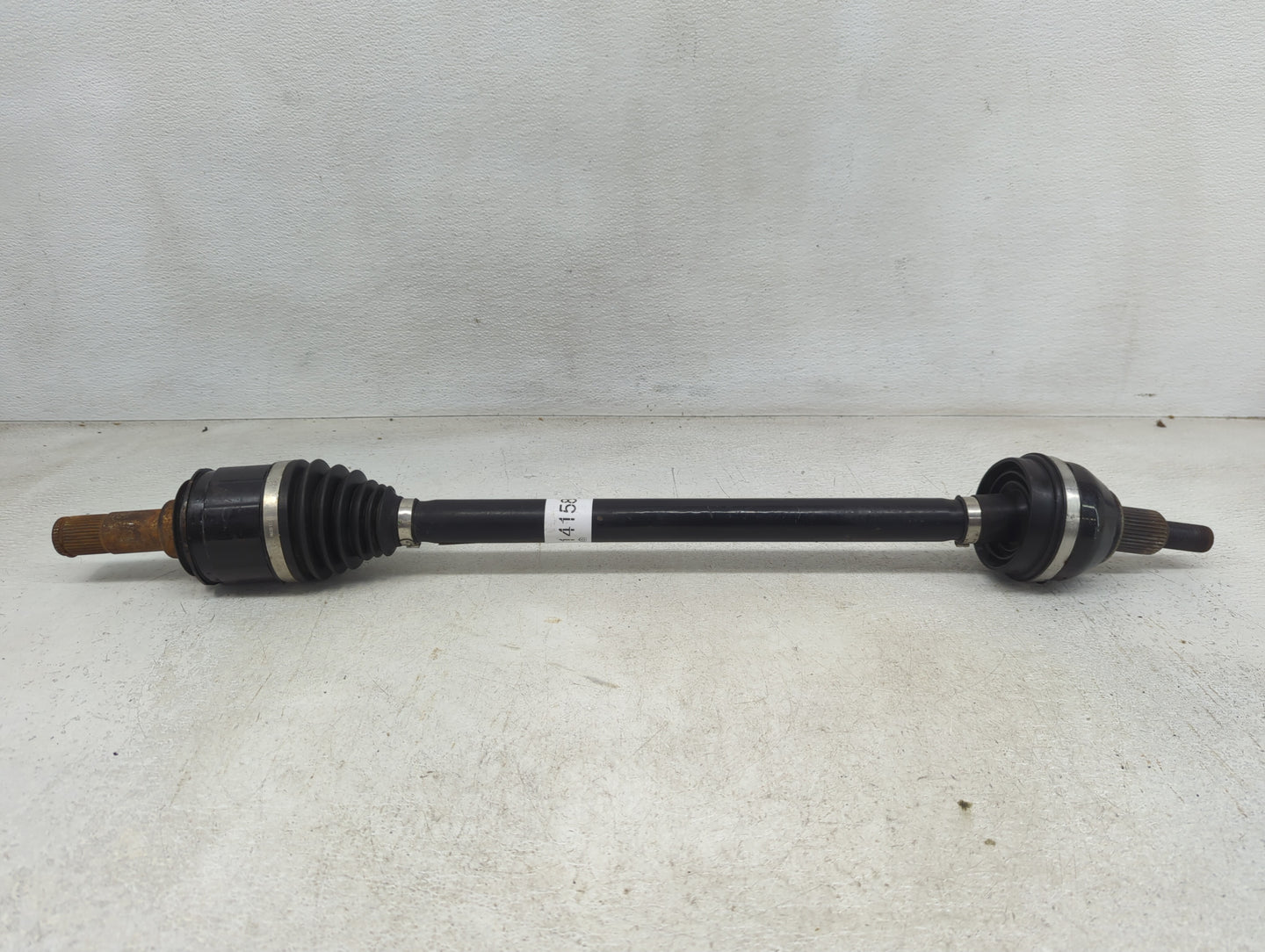 2021-2022 Jeep Grand Cherokee Axle Shaft Rear Passenger Cv C/v - Oemusedautoparts1.com