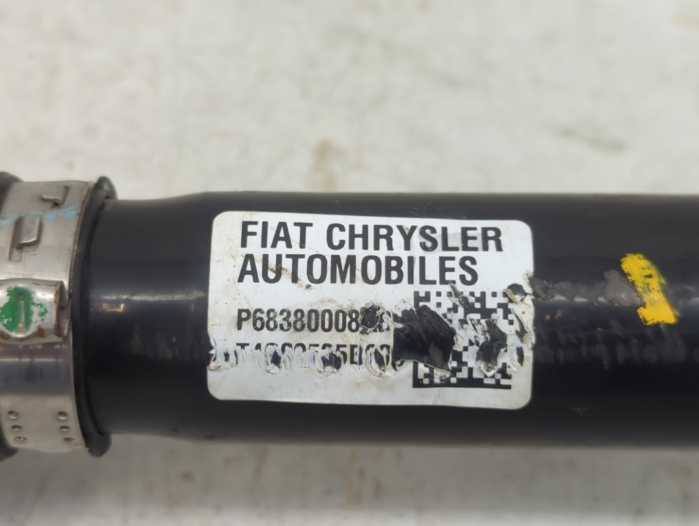 2021-2022 Jeep Grand Cherokee Axle Shaft Rear Passenger Cv C/v - Oemusedautoparts1.com