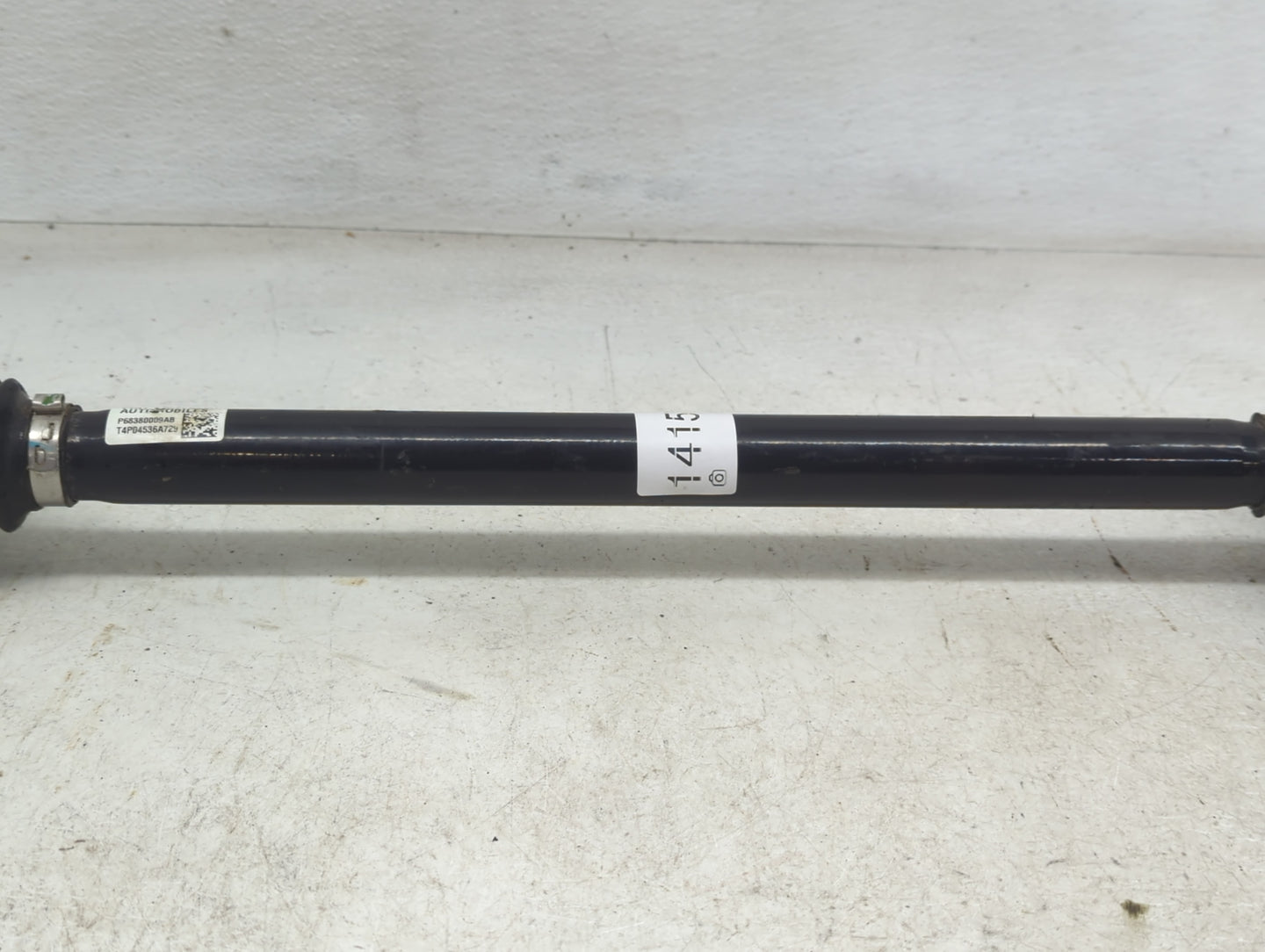 2021-2022 Jeep Grand Cherokee Axle Shaft Rear Driver Cv C/v - Oemusedautoparts1.com