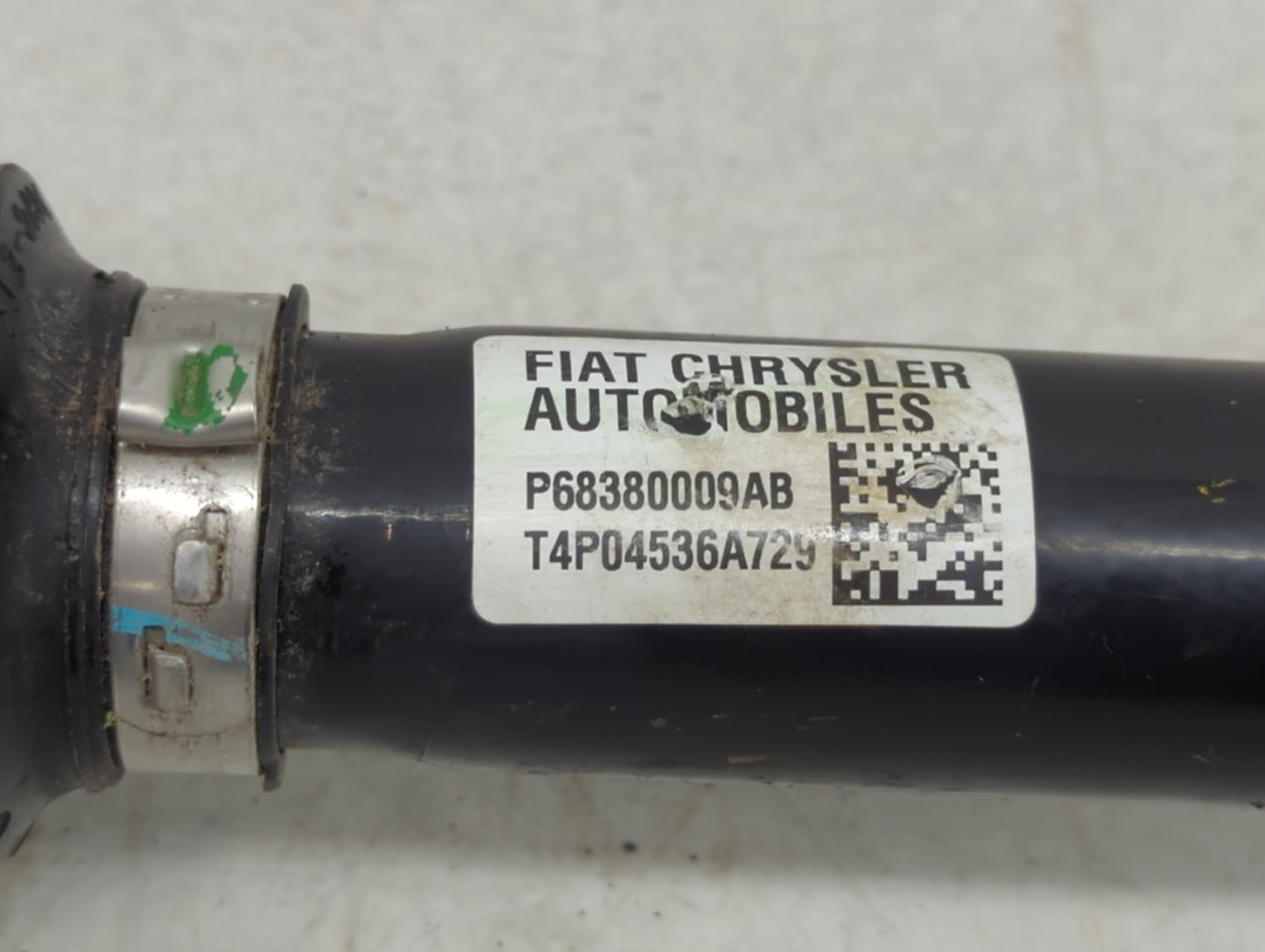 2021-2022 Jeep Grand Cherokee Axle Shaft Rear Driver Cv C/v - Oemusedautoparts1.com
