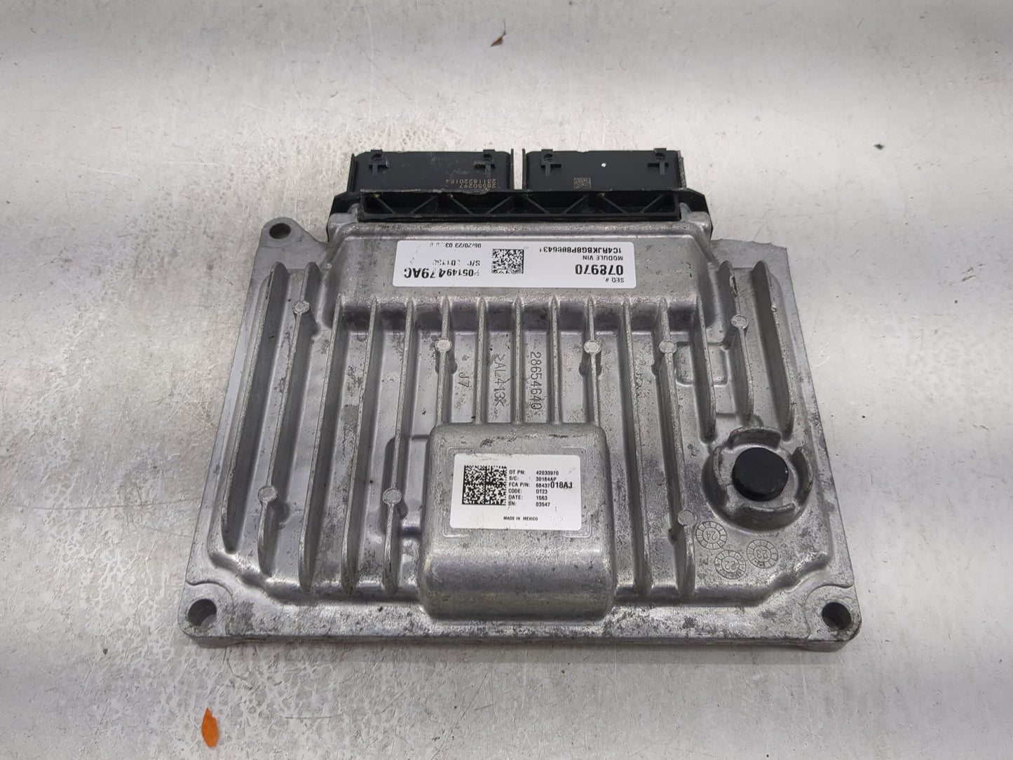 2021-2022 Jeep Grand Cherokee PCM Engine Control Computer ECU ECM PCU OEM P/N:P05149479AC 68431018AJ, 40330970 Fits Fits 202