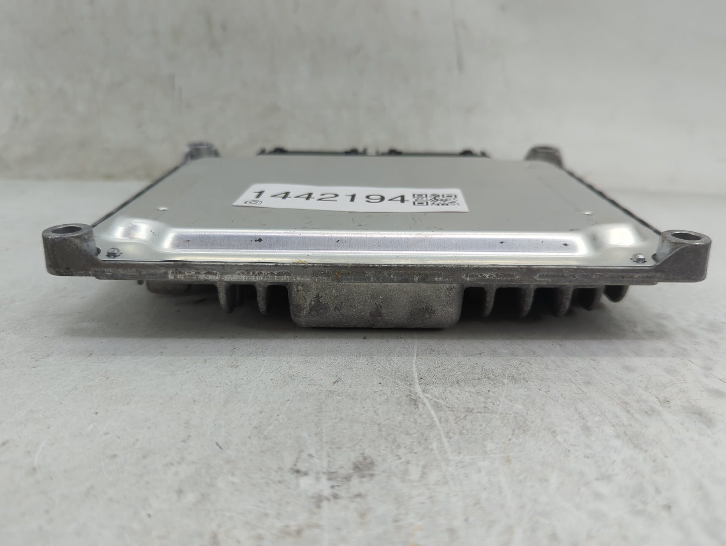 2021-2022 Jeep Grand Cherokee PCM Engine Control Computer ECU ECM PCU OEM P/N:P05149480AC Fits Fits 2021 2022 OEM Used Auto 