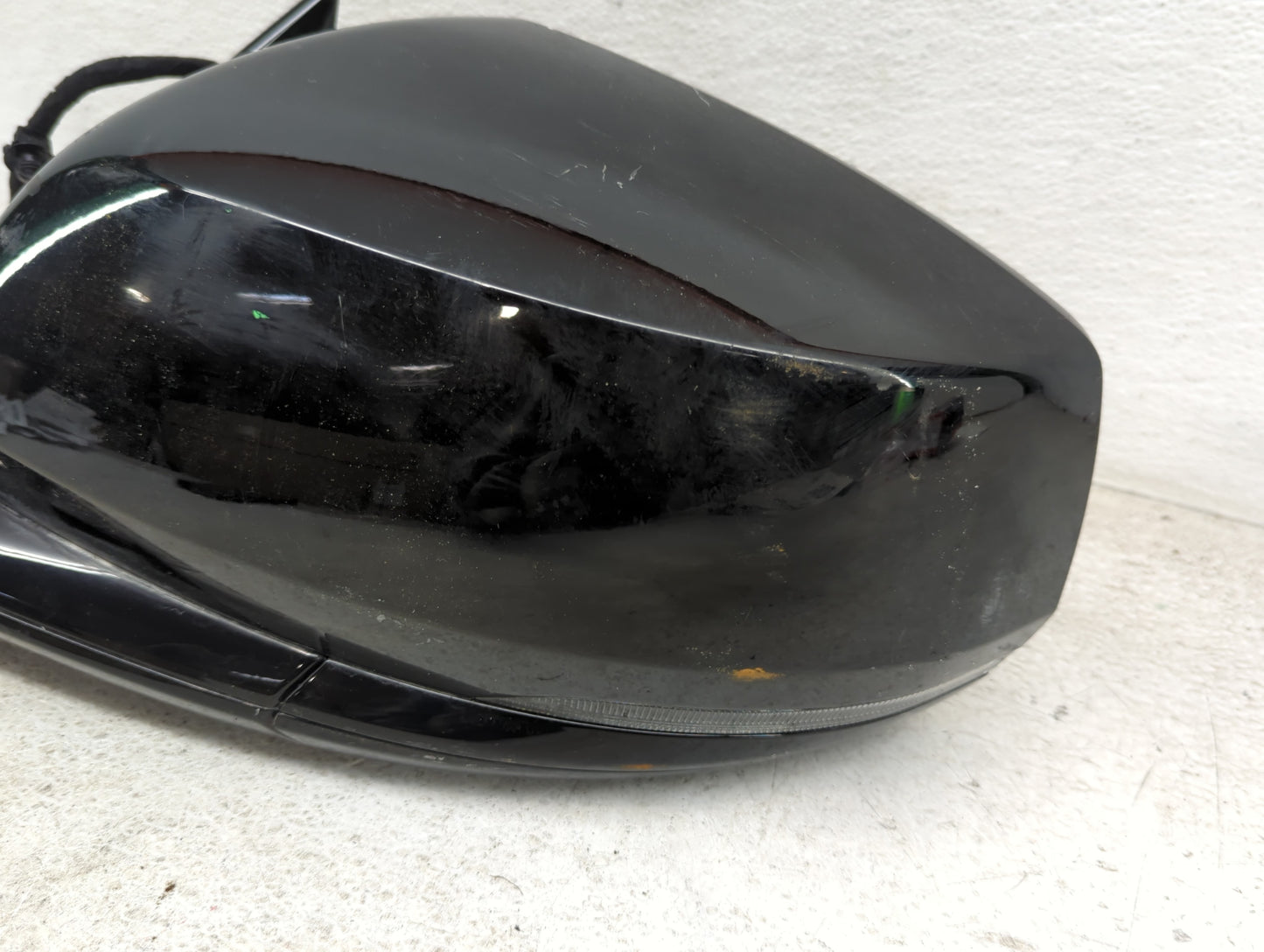 2021-2022 Jeep Grand Cherokee Driver Side View Mirror - Left Door Mirror OEM Used - Oemusedautoparts1.com