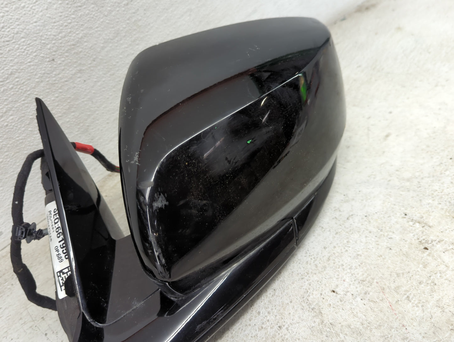 2021-2022 Jeep Grand Cherokee Driver Side View Mirror - Left Door Mirror OEM Used - Oemusedautoparts1.com