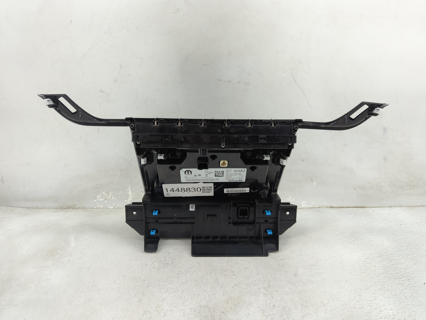 2021-2022 Jeep Grand Cherokee Climate Control Module Temperature AC/Heater Replacement P/N:68474163AJ Z1AA1134X0987 Fits OEM
