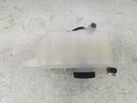 2021 Jeep Grand Cherokee Radiator Coolant Overflow Expansion Tank Bottle 1449281 - Oemusedautoparts1.com