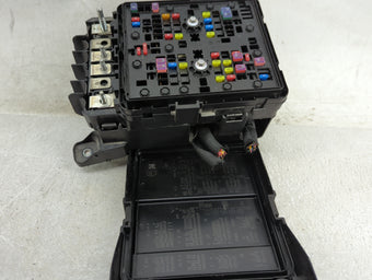 compare product 2023 Jeep Grand Cherokee Fusebox Fuse Box Panel Relay Module Fits OEM Used Auto Parts