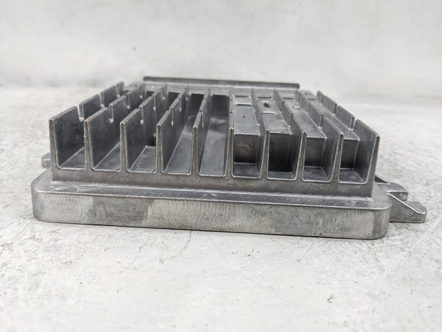 2023 Jeep Grand Cherokee Radio Speaker Amplifier - Oemusedautoparts1.com