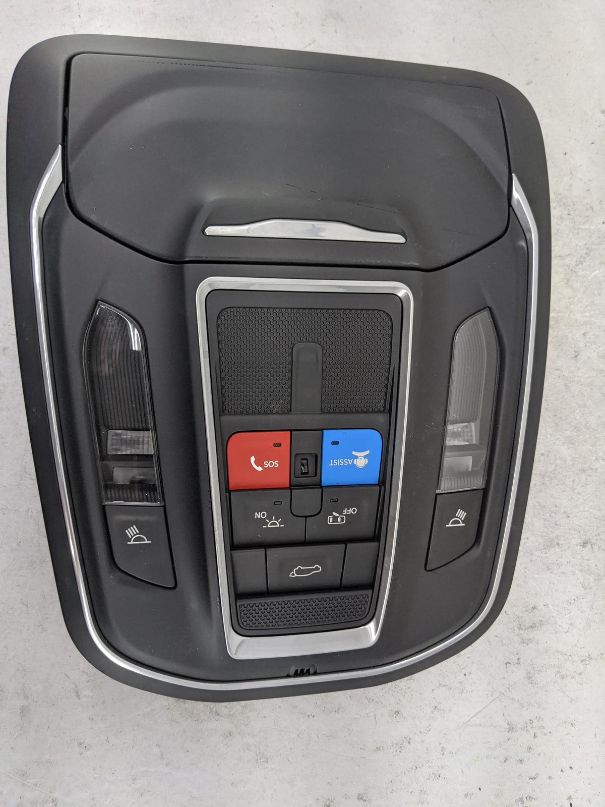 2021-2022 Jeep Grand Cherokee Overhead Console W/rear Climate Control - Oemusedautoparts1.com
