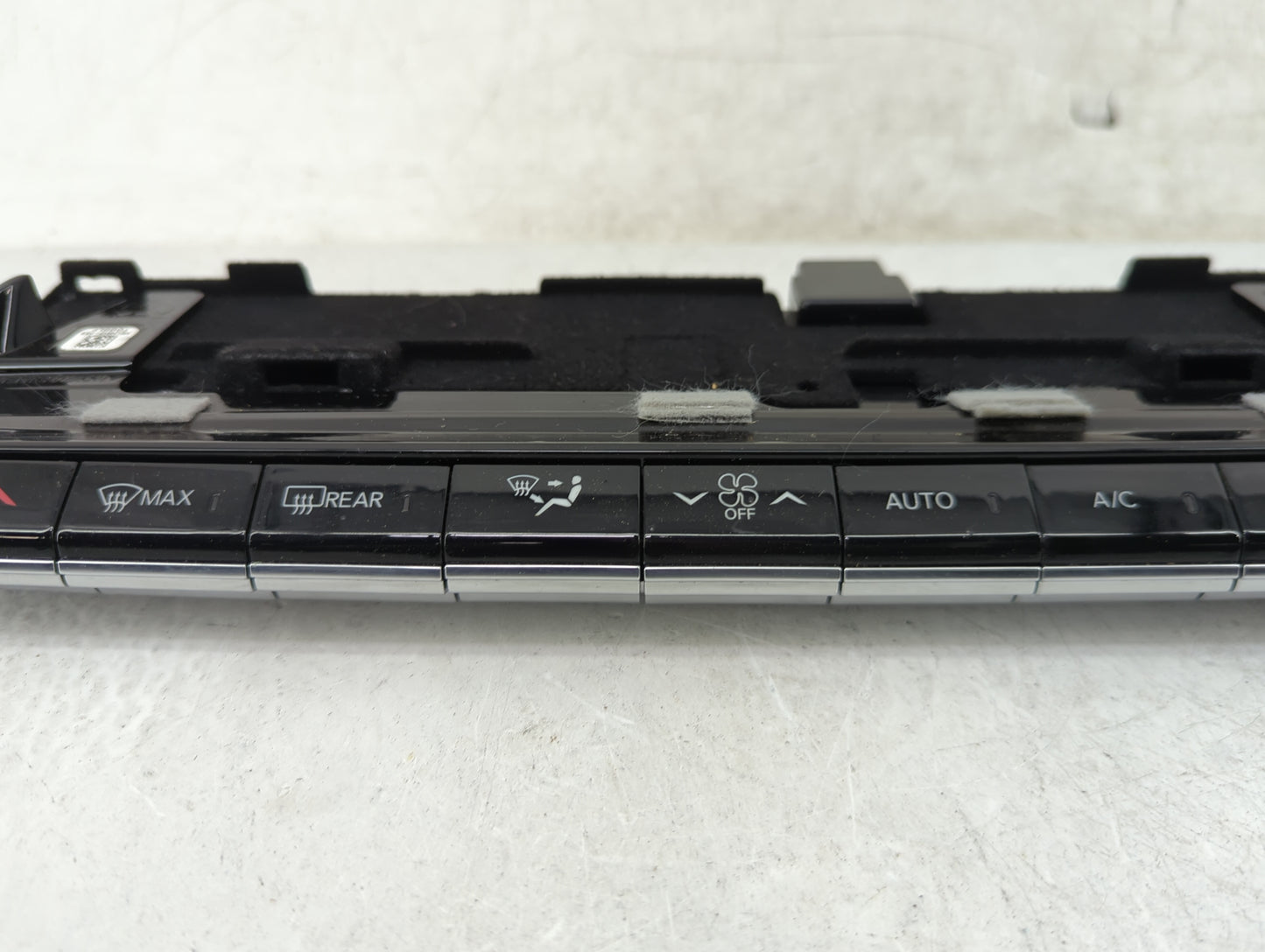 2023 Jeep Grand Wagoneer Climate Control Module Temperature AC/Heater Replacement P/N:P68423823AF TKDKA343100345 Fits OEM Us