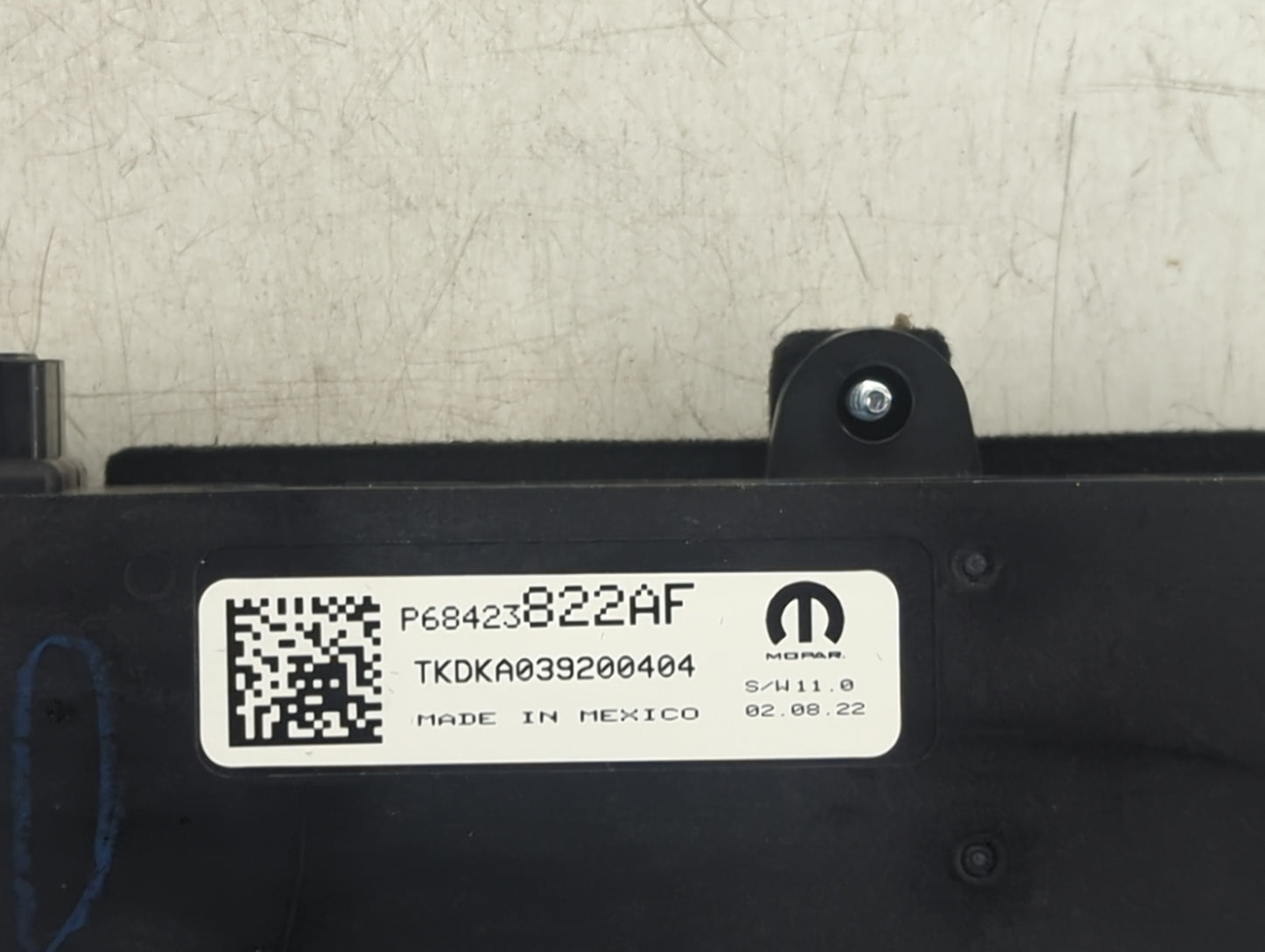 2022 Jeep Grand Wagoneer Climate Control Module Temperature AC/Heater Replacement P/N:P68423822AF Fits OEM Used Auto Parts -
