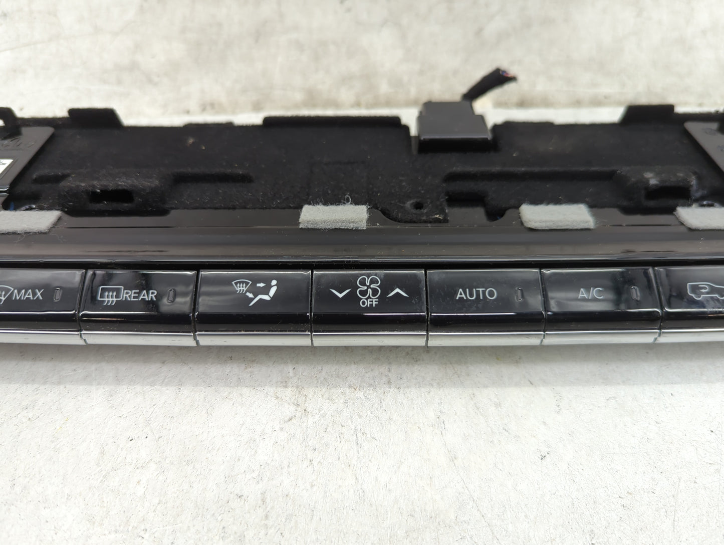 2023 Jeep Grand Wagoneer Climate Control Module Temperature AC/Heater Replacement P/N:P68423823AG TKDKA043300059 Fits OEM Us