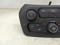 2023 Jeep Renegade Climate Control Module Temperature AC/Heater Replacement P/N:07357677860 440000489D Fits OEM Used Auto Pa