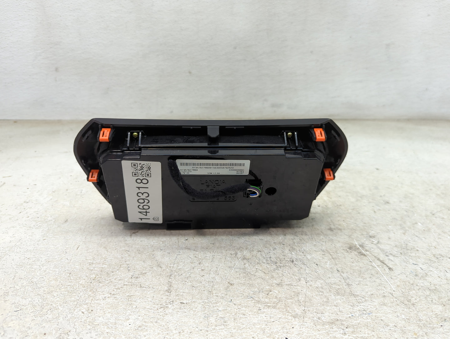 2023 Jeep Renegade Climate Control Module Temperature AC/Heater Replacement P/N:07357677860 440000489D Fits OEM Used Auto Pa