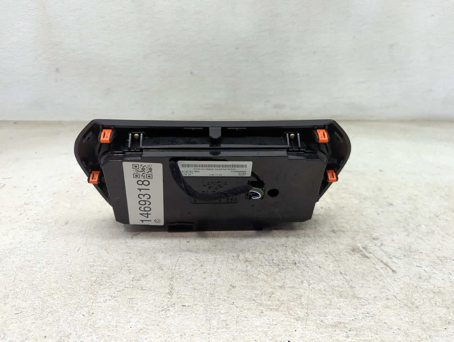 2023 Jeep Renegade Climate Control Module Temperature AC/Heater Replacement P/N:07357677860 440000489D Fits OEM Used Auto Pa