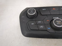 2023 Jeep Renegade Climate Control Module Temperature AC/Heater Replacement P/N:07357677860 440000489D, 91563 Fits OEM Used 