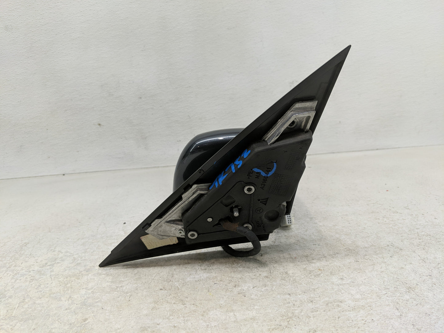 2023 Jeep Wagoneer Driver Side View Mirror - Left Door Mirror OEM Used - Oemusedautoparts1.com