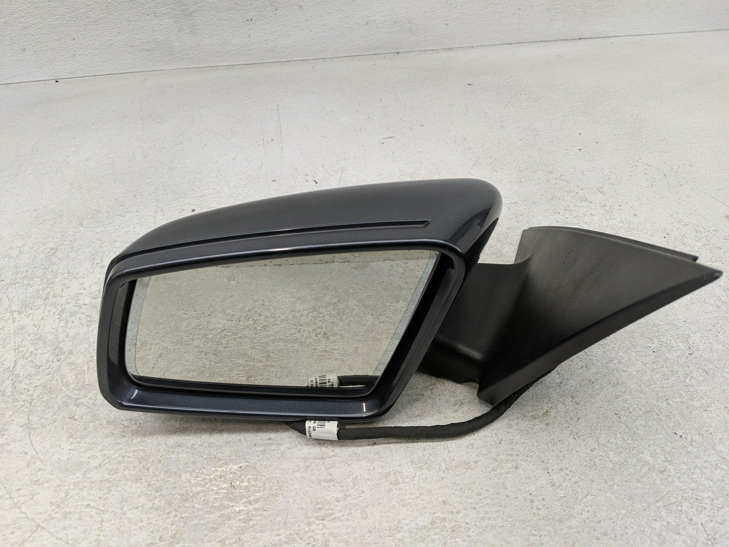 2023 Jeep Wagoneer Driver Side View Mirror - Left Door Mirror OEM Used - Oemusedautoparts1.com