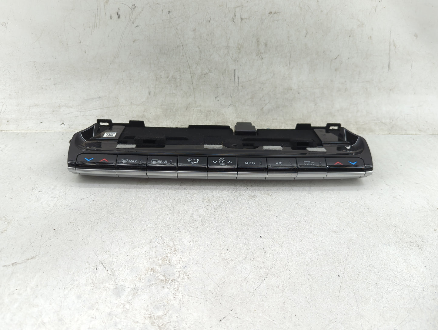 2023 Jeep Wagoneer Climate Control Module Temperature AC/Heater Replacement P/N:P68423822AG Fits OEM Used Auto Parts - Oemus