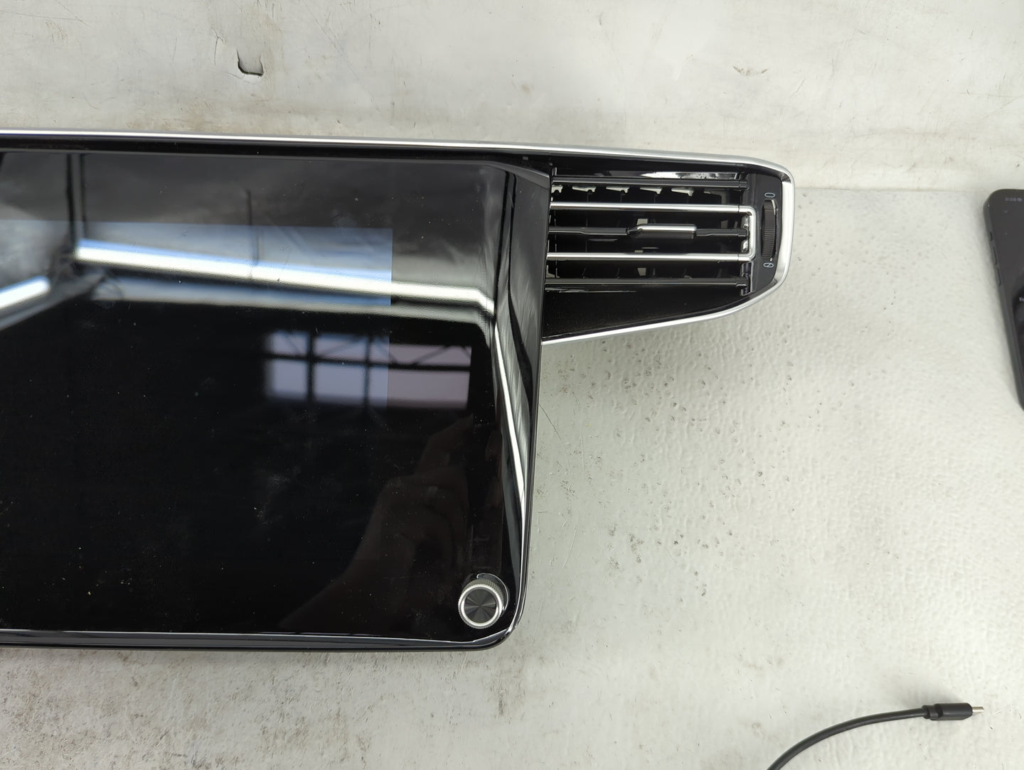 2023 Jeep Wagoneer Information Display Screen - Oemusedautoparts1.com