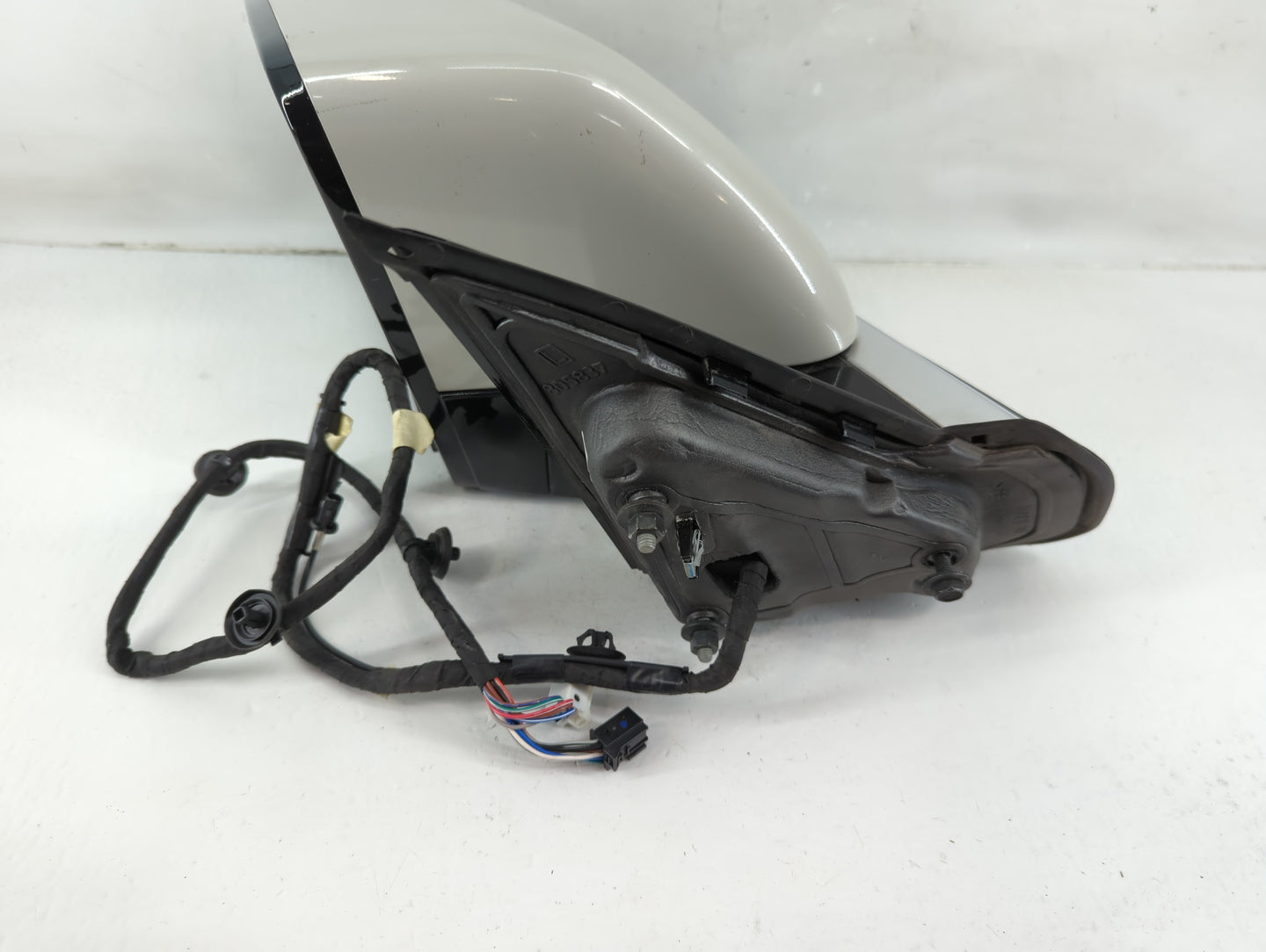 2022 Jeep Wrangler Driver Side View Mirror - Left Door Mirror OEM Used - Oemusedautoparts1.com