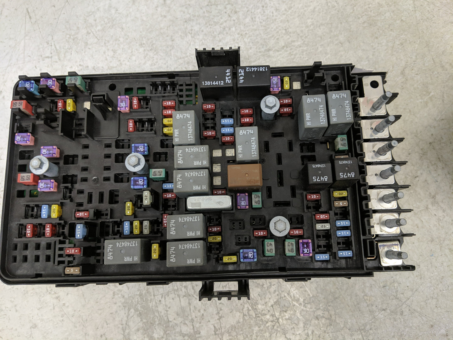 2023 Jeep Wrangler Fusebox Fuse Box Panel Relay Module P/N:68520856AA Fits OEM Used Auto Parts - Oemusedautoparts1.com