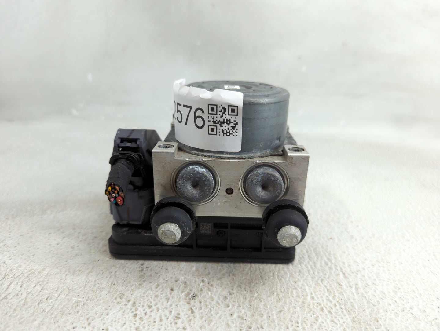 2023 Kia Forte ABS Pump Control Module Replacement P/N:58900-M7AA0 Fits OEM Used Auto Parts - Oemusedautoparts1.com