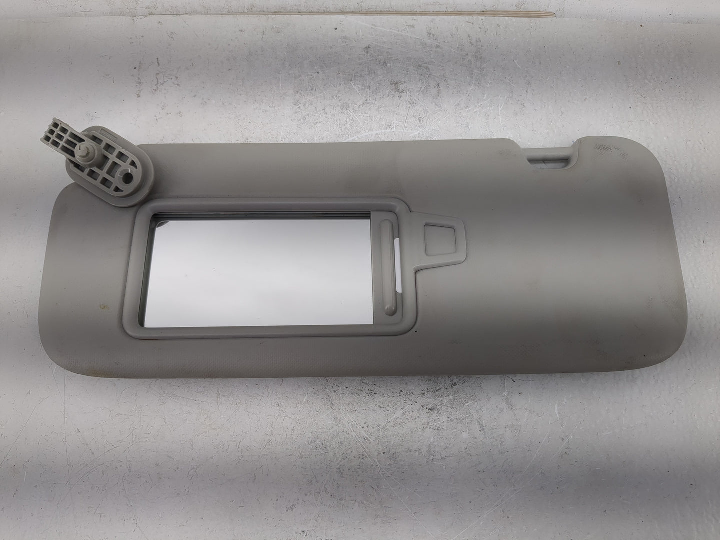2022 Kia Forte Sun Visor Shade Replacement Driver Left Mirror Fits OEM Used Auto Parts - Oemusedautoparts1.com