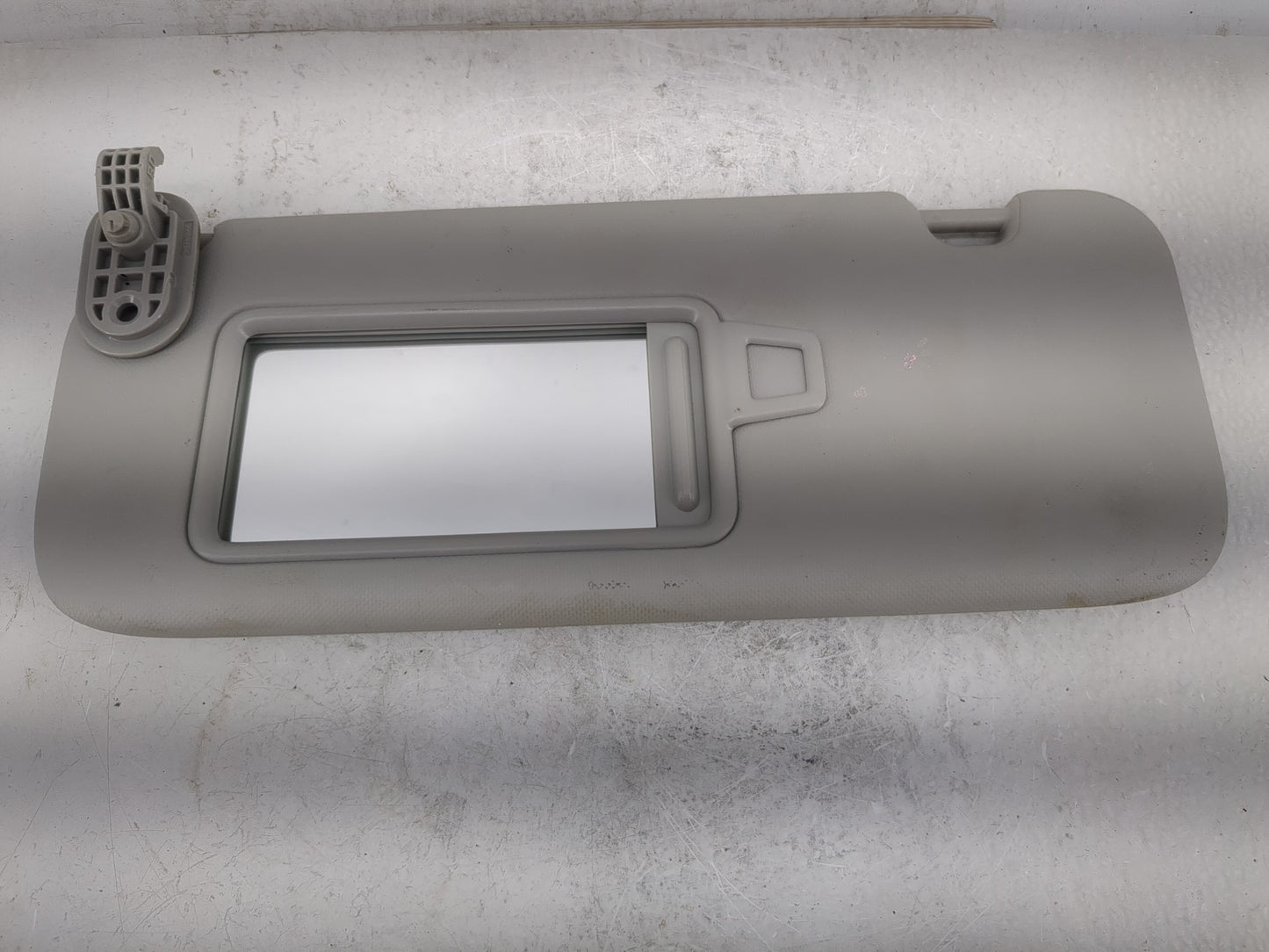 2022 Kia Forte Sun Visor Shade Replacement Driver Left Mirror Fits OEM Used Auto Parts - Oemusedautoparts1.com