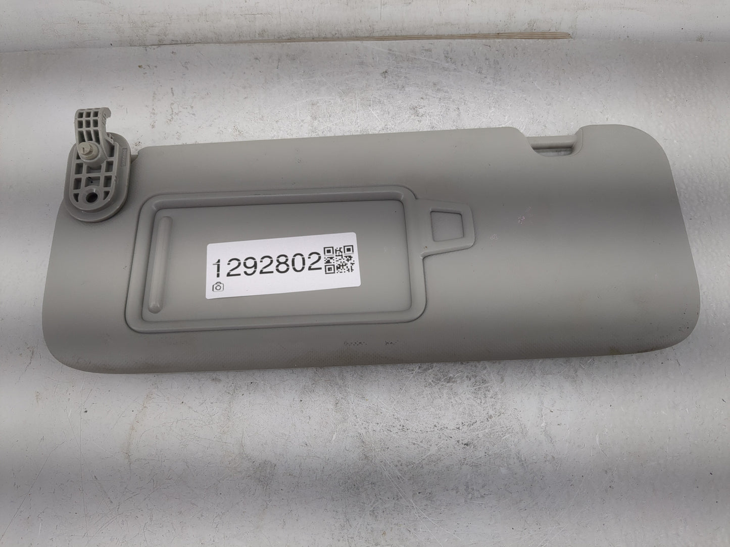 2022 Kia Forte Sun Visor Shade Replacement Driver Left Mirror Fits OEM Used Auto Parts - Oemusedautoparts1.com