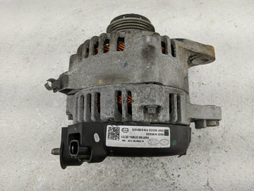 2017-2022 Kia Forte Alternator Replacement Generator Charging Assembly Engine OEM P/N:61001473 37300-2E721 Fits OEM Used Aut