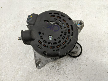 2017-2022 Kia Forte Alternator Replacement Generator Charging Assembly Engine OEM P/N:61001473 37300-2E721 Fits OEM Used Auto Parts