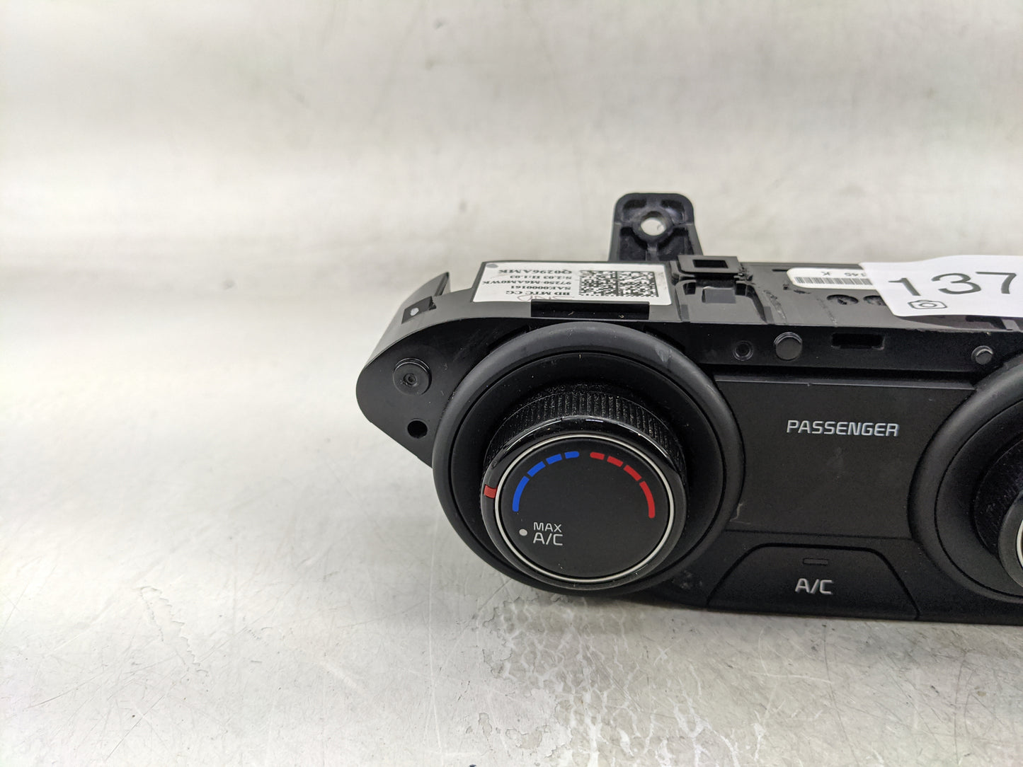2022 Kia Forte Climate Control Module Temperature AC/Heater Replacement P/N:97250-M6AM0WK Fits OEM Used Auto Parts - Oemused