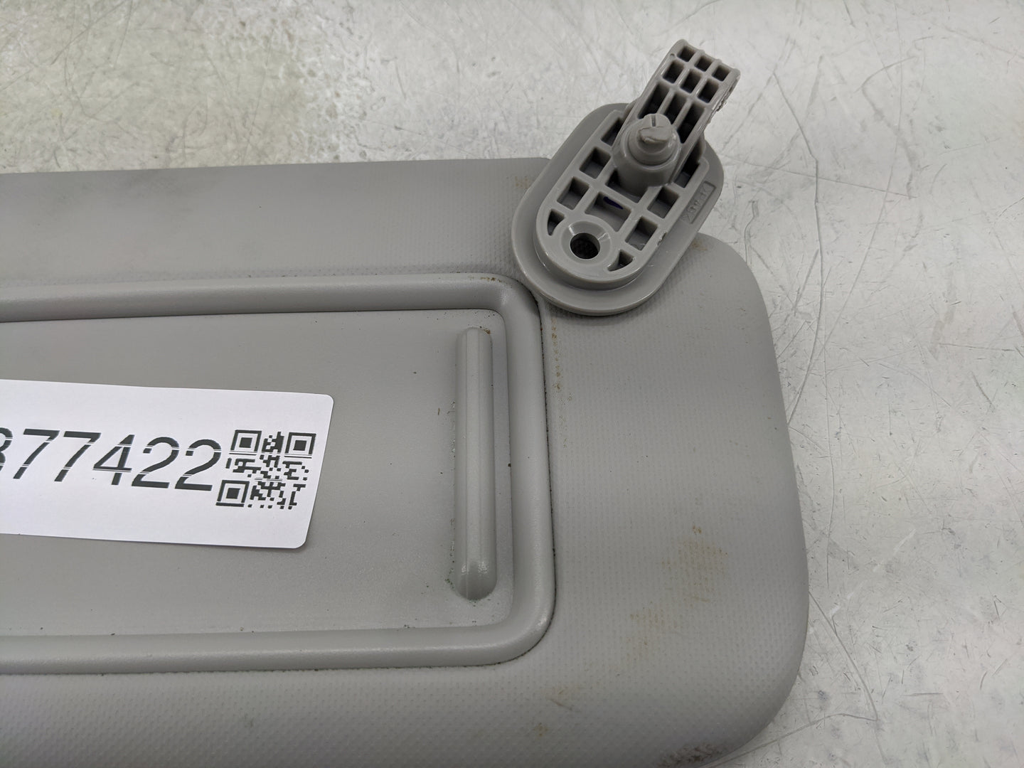 2022 Kia Forte Sun Visor Shade Replacement Passenger Right Mirror Fits OEM Used Auto Parts - Oemusedautoparts1.com
