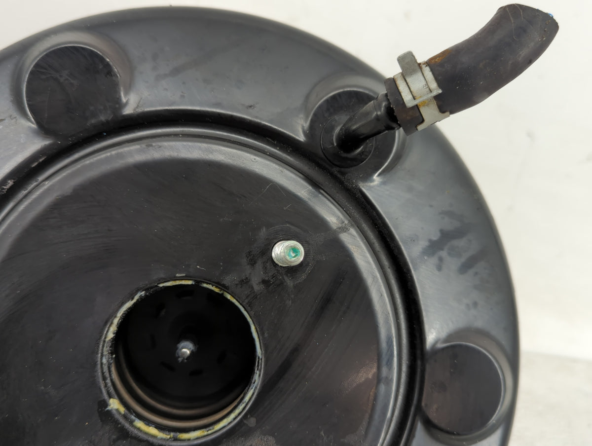 2019-2022 Kia Forte Power Brake Booster Oem 1382917 - Oemusedautoparts1.com