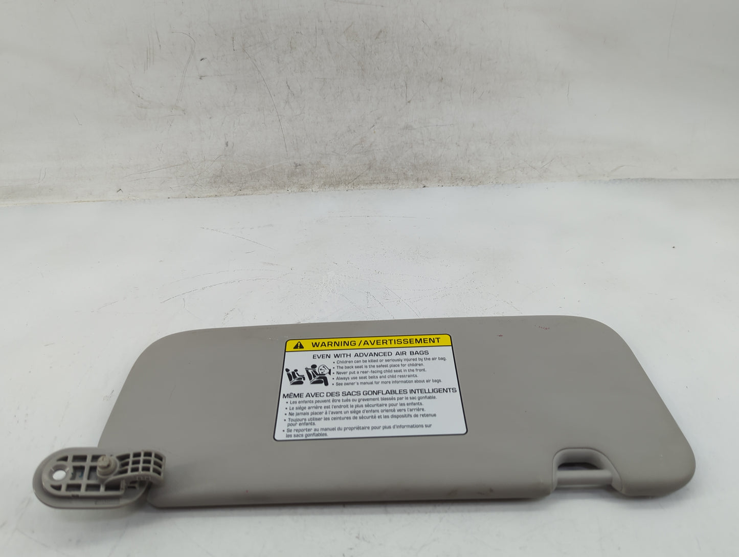 2022 Kia Forte Sun Visor Shade Replacement Driver Left Mirror Fits OEM Used Auto Parts - Oemusedautoparts1.com