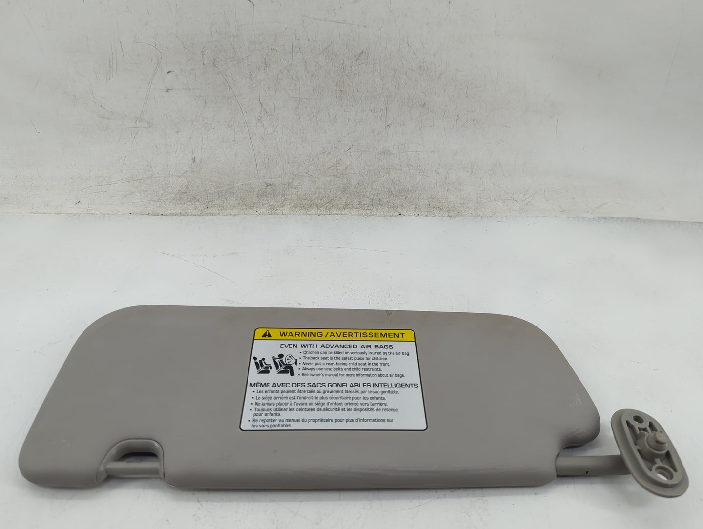 2022 Kia Forte Sun Visor Shade Replacement Passenger Right Mirror Fits OEM Used Auto Parts - Oemusedautoparts1.com