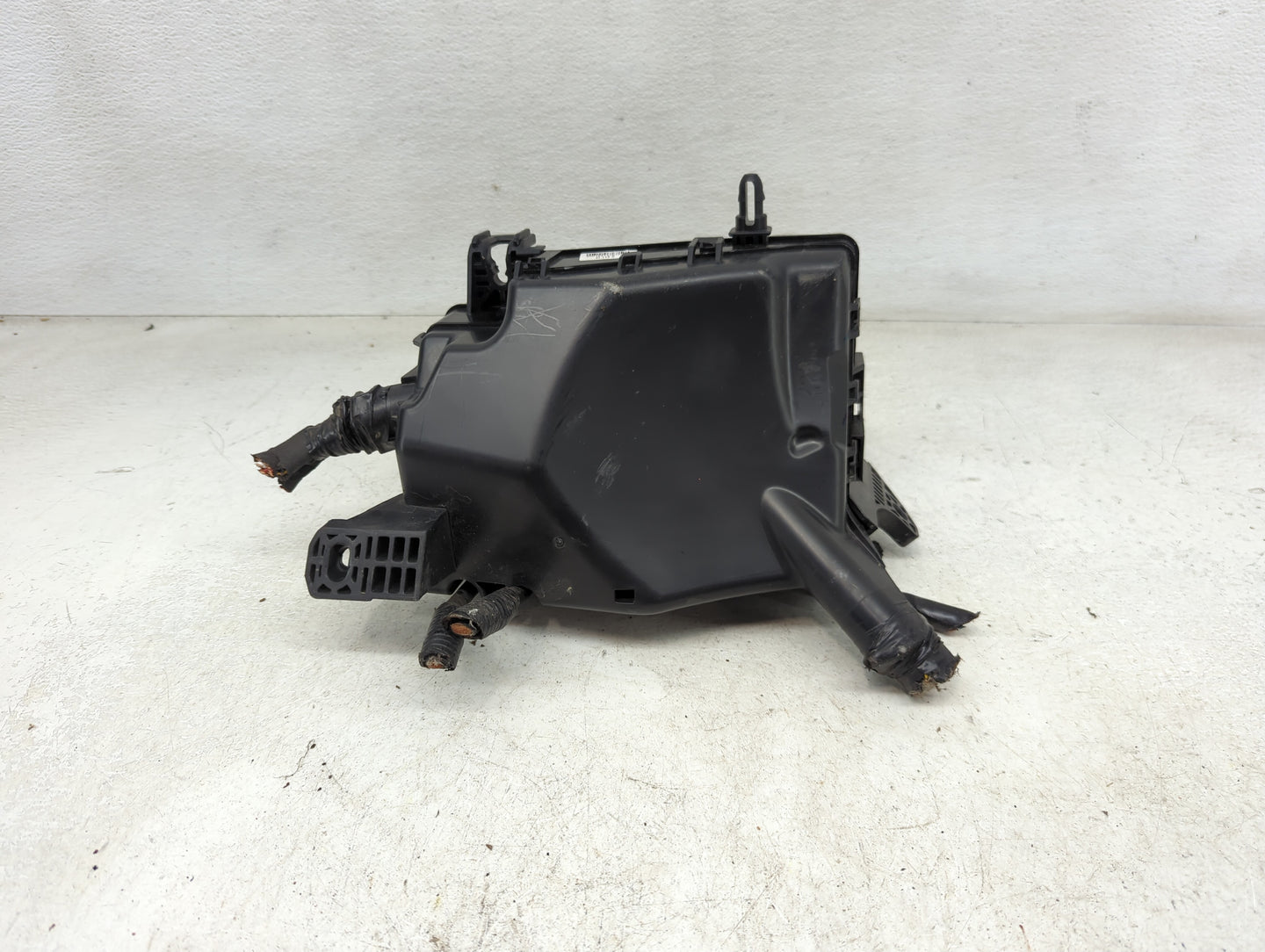 2022 Kia Forte Fusebox Fuse Box Panel Relay Module P/N:91956-M7520 Fits OEM Used Auto Parts - Oemusedautoparts1.com