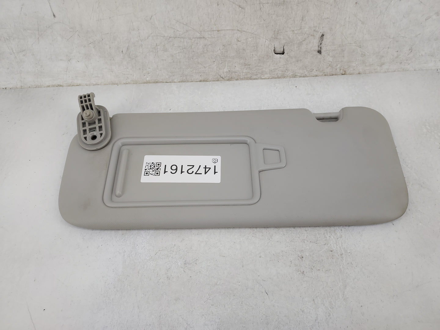 2022 Kia Forte Sun Visor Shade Replacement Driver Left Mirror Fits OEM Used Auto Parts - Oemusedautoparts1.com